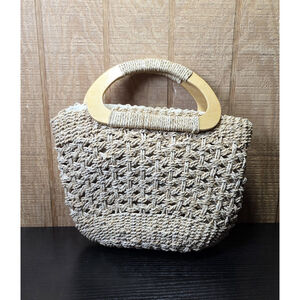 White Stag Straw Handbag Boho Summer Tote Bag Wood Handles - Excellent Condition